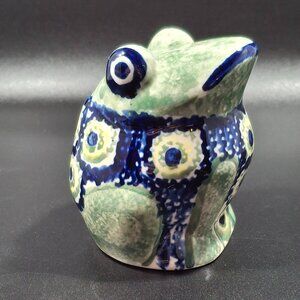 Polish Pottery Frog By Boleslawiec signed DK 3 1/2 inches tall